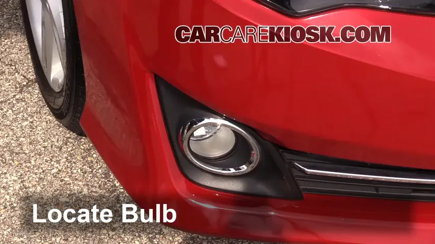 2013 Toyota Camry SE 2.5L 4 Cyl. Lights Fog Light (replace bulb)